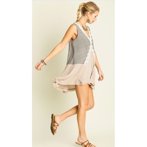 ❗️CLEARANCE❗️Latte Lace Tunic Dress S M L - Picture 4 of 5